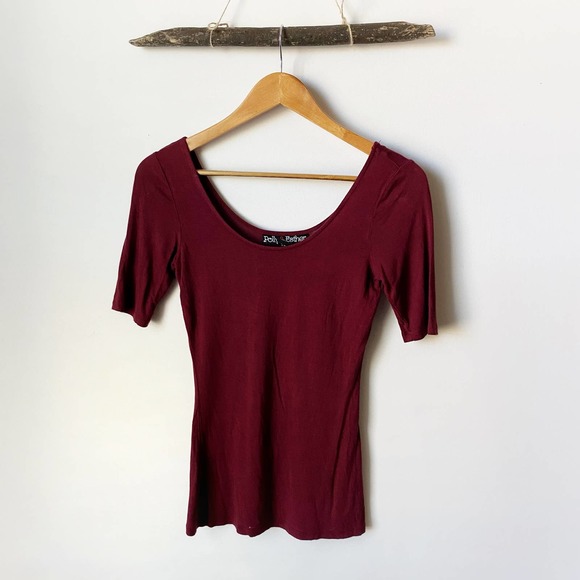 Polly & Esther Tops - Polly & Esther Red ¾ Sleeve Scoopneck Top Small